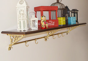Accesorio para cocina, Perchero de bronce, Nogal, Madera Nogal, Estante,Repisa, Estante, Toilettes, Decoracion, Deco, Antigüo, Antigüedad, Estilo Ingles, Artesanias, Diseño argentina